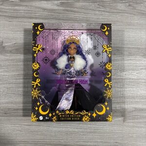 Monster High Clawdeen Wolf Howliday Winter Edition Doll New in Box